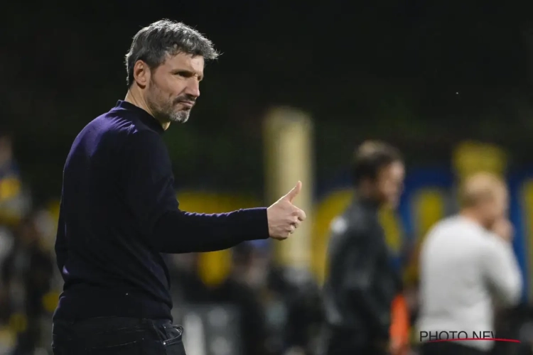 Mark van Bommel windt er geen doekjes om en kondigt topdeal van Antwerp zelf aan
