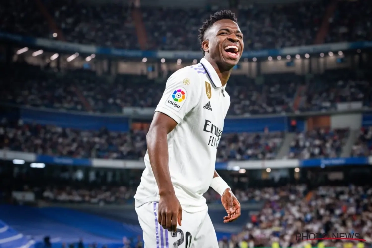 Spaanse media slaan op hol: 'Vinicius vertrekt voor 300 miljoen (!) euro, Real haalt superster uit Premier League op'