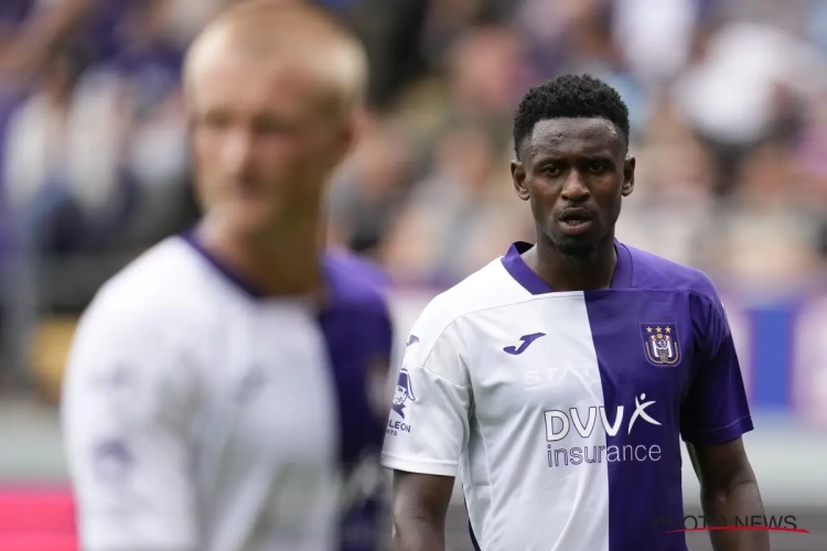 'Deze Anderlecht-grootverdiener wordt in januari verkocht en anders... zal zijn contract zonder pardon ontbonden worden'