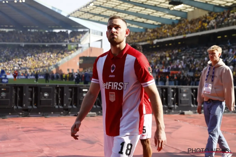 'Eerste ploeg komt bij Royal Antwerp FC langs voor Vincent Janssen'