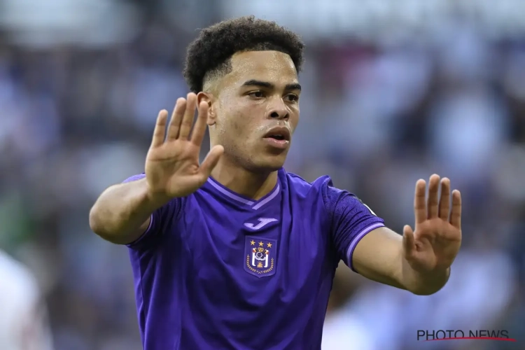 Anderlecht-spelers héél duidelijk over waarom ze hun harde kern niet gingen groeten