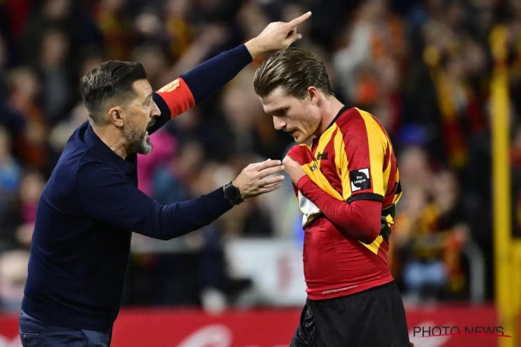 Dit gun je niemand: Daam Foulon zichtbaar geraakt na wat fans doen in afscheidsmatch bij KV Mechelen