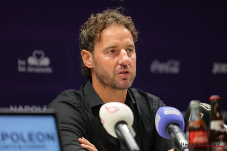 Analist is zeker: "Anderlecht heeft al drie vervangers voor Dolberg klaar zitten, met dezelfde kwaliteiten"