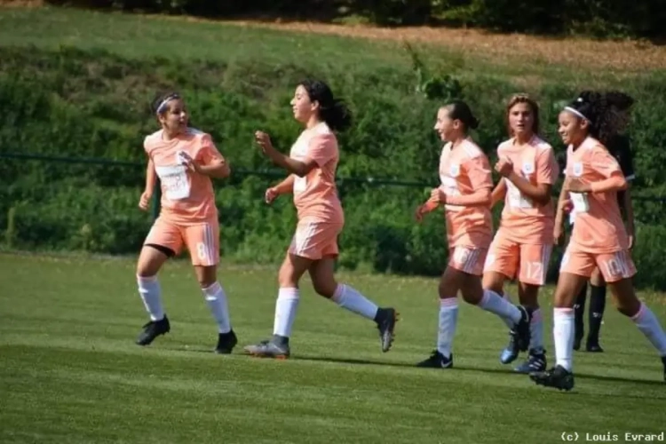 Meisjesteam Anderlecht op kop ... in jongensreeks!