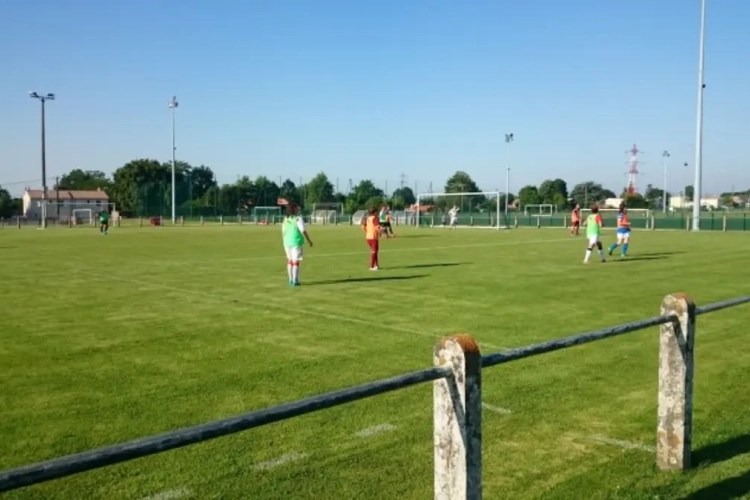 In beeld: naast de Rode Duivels trainen deze meisjes!
