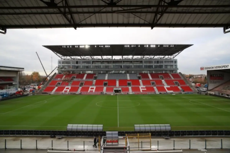 Antwerp-Club Brugge in gevaar? KBVB komt ineens met merkwaardige vraag over nieuwe tribune